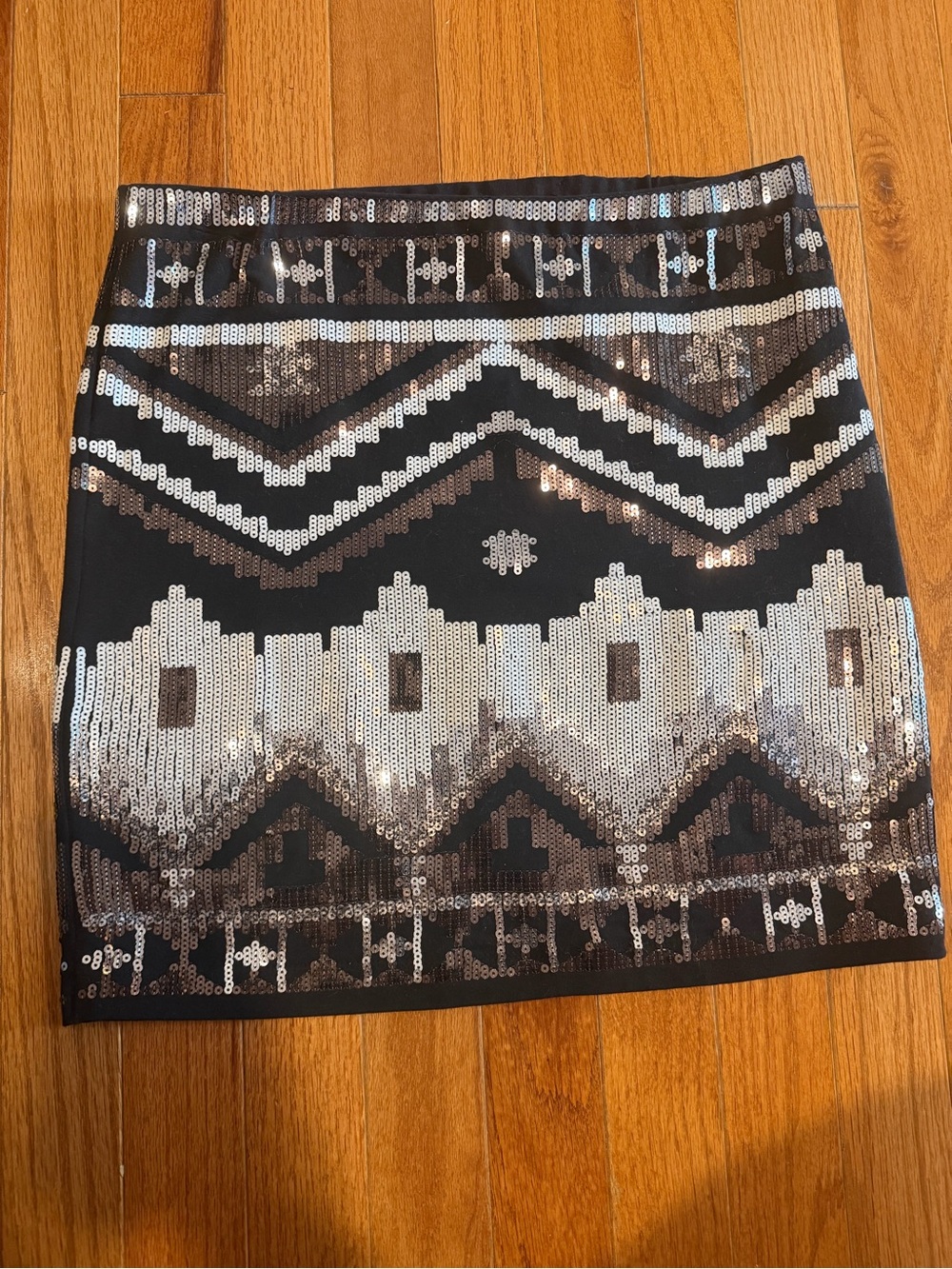 EXPRESS Small Pull On Sequin Geometric Mini Skirt